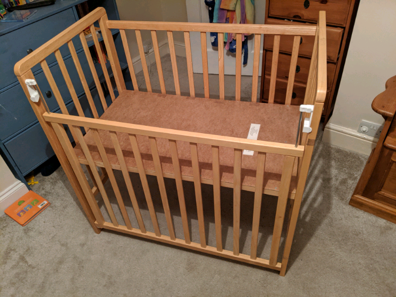saplings space saver cot